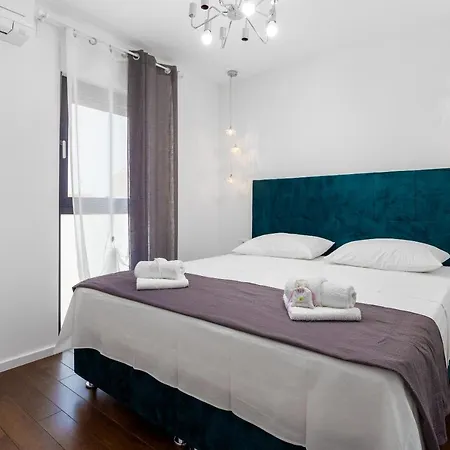 Mare's 1 * 斯普利特