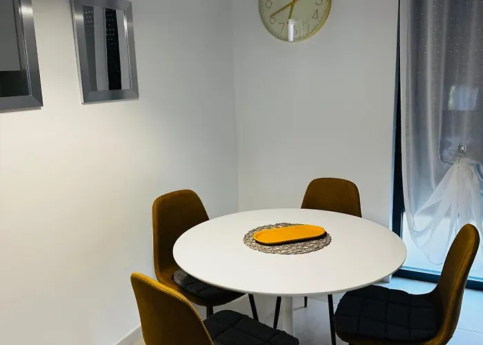 Mare's 1 شقة سبليت